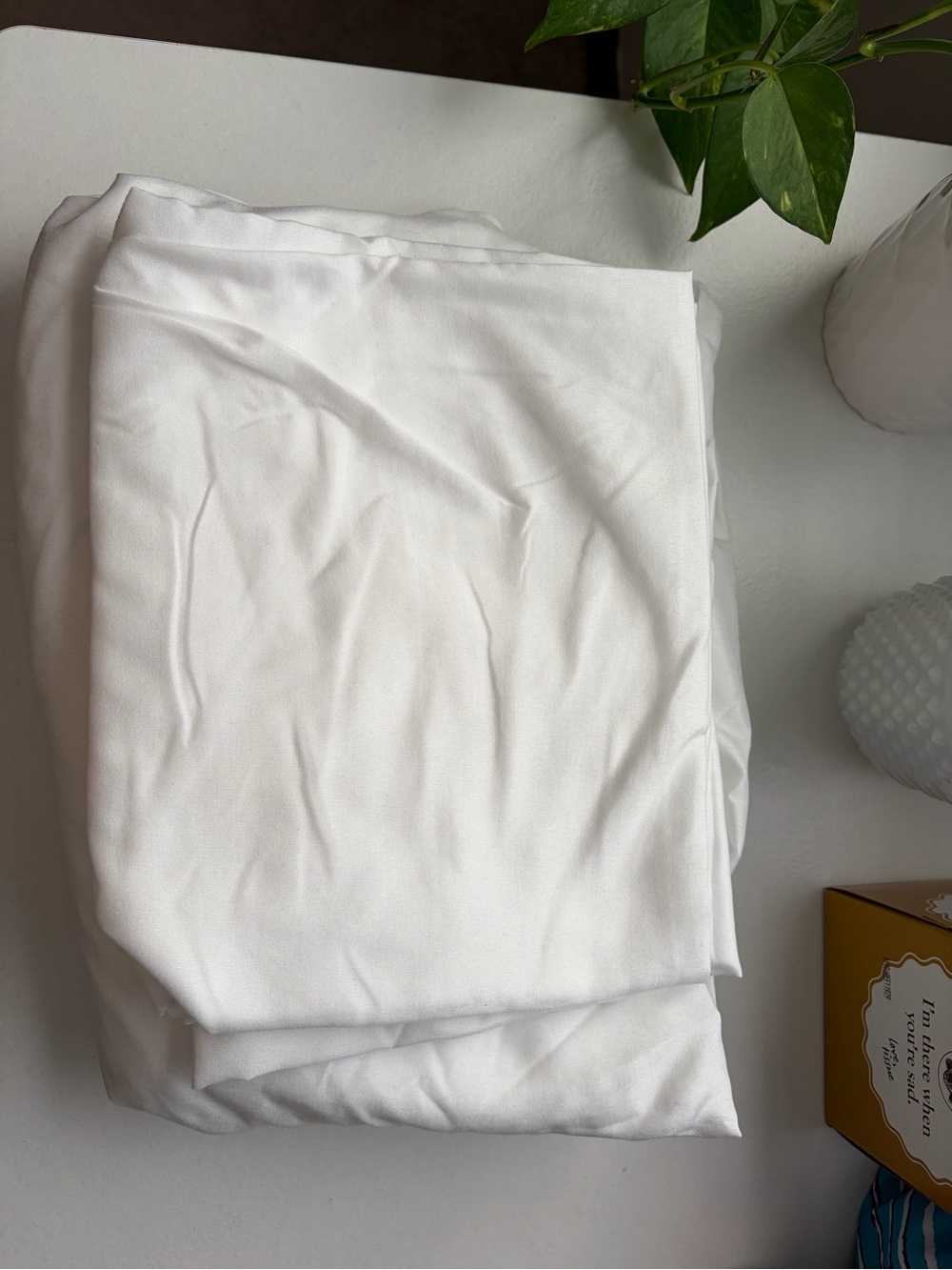 Crisp White Bed Sheet Set - Soft Cotton Look